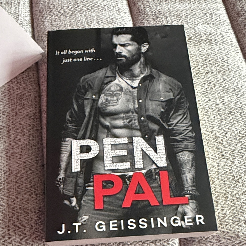 💕3/$25💕Pen Pal Book by J.T. Geissinger